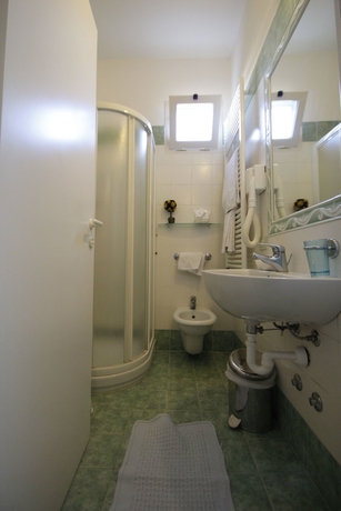 Imagen de la habitación del Hotel Romagna, Cattolica. Foto 17