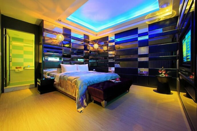 Imagen de la habitación del Hotel Roman Vacation Motel. Foto 11
