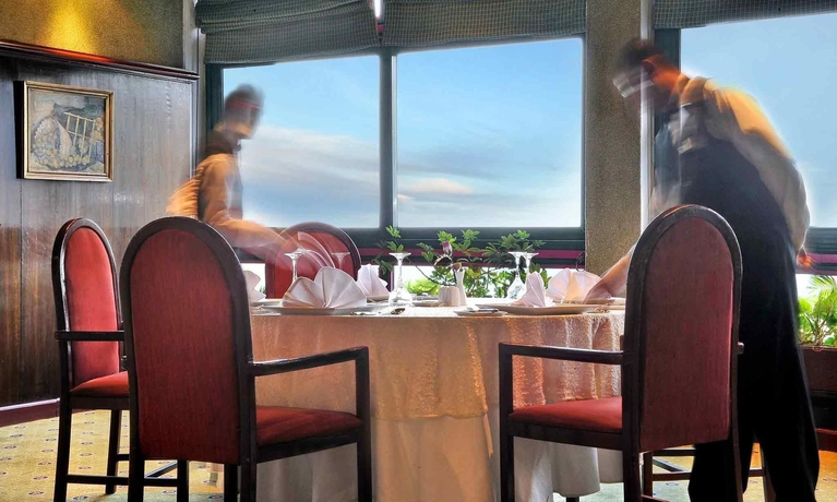 Imagen del bar/restaurante del Hotel Romance Alexandria. Foto 10