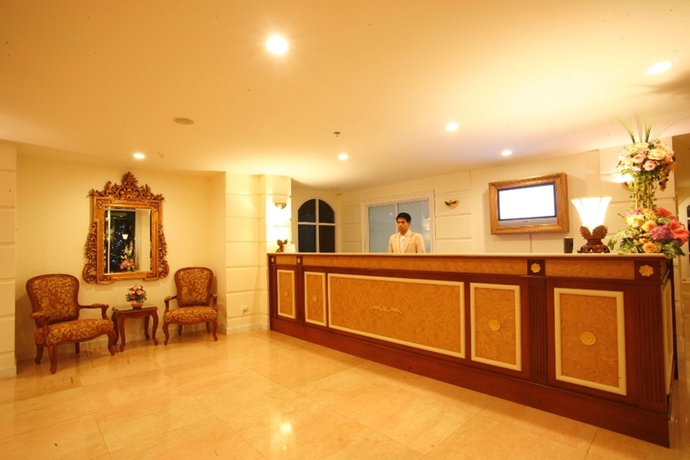 Imagen de los interiores del Hotel Romance Bangna. Foto 16