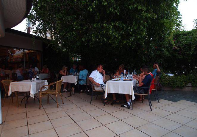 Imagen general del Hotel Romance Beach. Foto 14