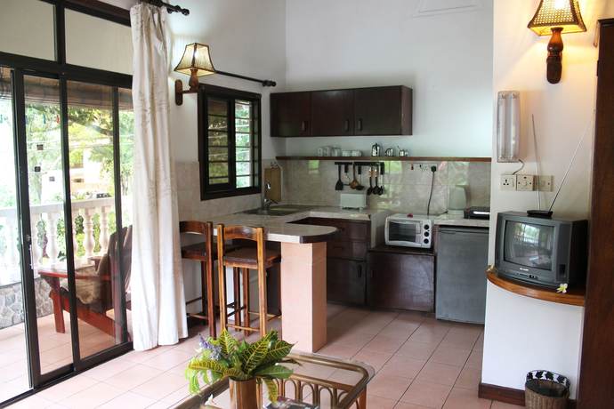 Imagen de la habitación del Hotel Romance Bungalows. Foto 6