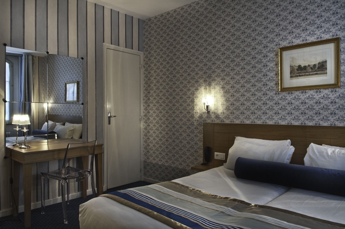 Imagen de la habitación del Hotel Romance Malesherbes By Patrick Hayat. Foto 7