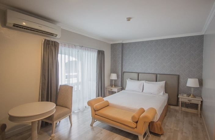 Imagen de la habitación del Hotel Romance Srinakarin. Foto 9