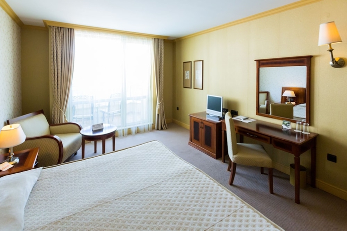 Imagen de la habitación del Hotel Romance and Family Suites. Foto 2