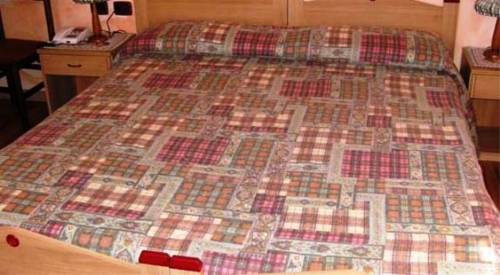 Imagen de la habitación del Hotel Romanda, Gionghi. Foto 5