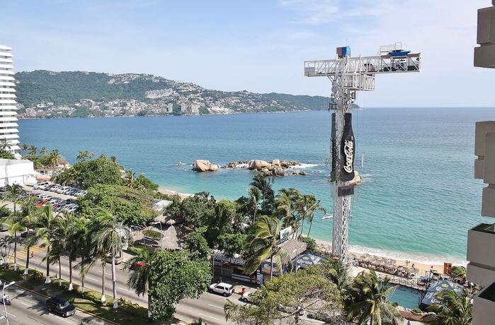 Imagen de los exteriores del Hotel Romano Palace Acapulco. Foto 7
