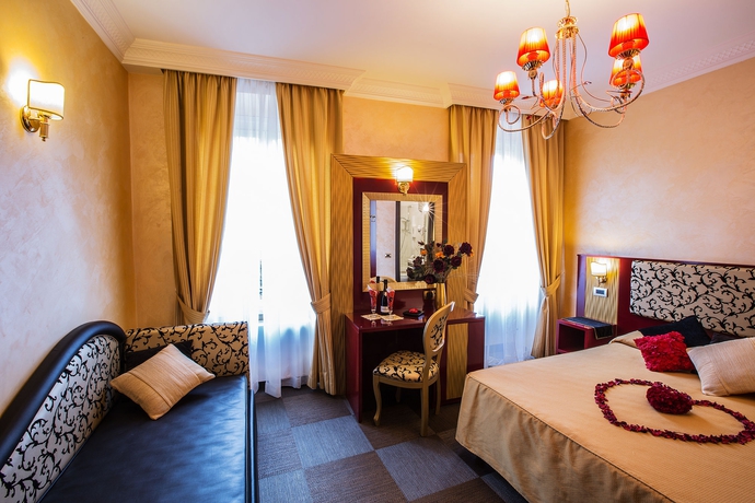 Imagen de los interiores del Hotel Romano, Rione Monti. Foto 11