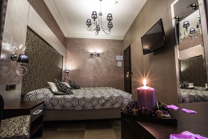 Imagen de los interiores del Hotel Romano, Rione Monti. Foto 12