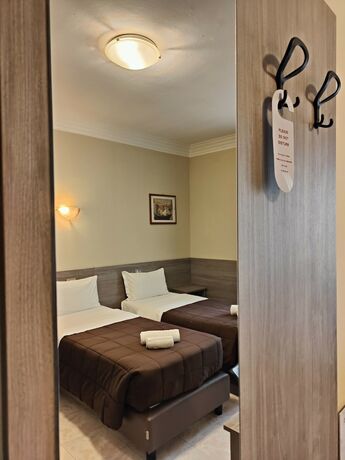 Imagen de la habitación del Hotel Romano, Turín. Foto 12