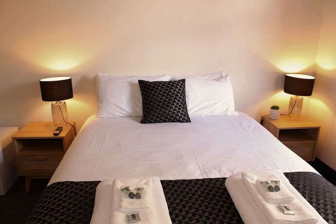 Imagen de la habitación del Hotel Romano\'s. Foto 14