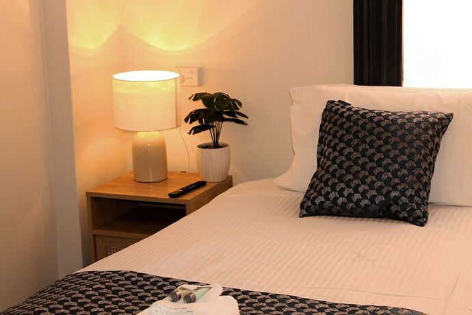 Imagen de la habitación del Hotel Romano\'s. Foto 18