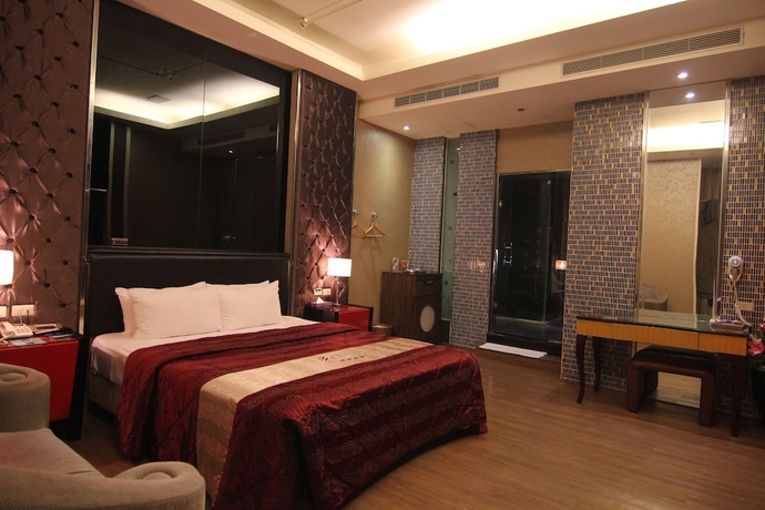 Imagen de la habitación del Hotel Romantic Code Motel. Foto 14