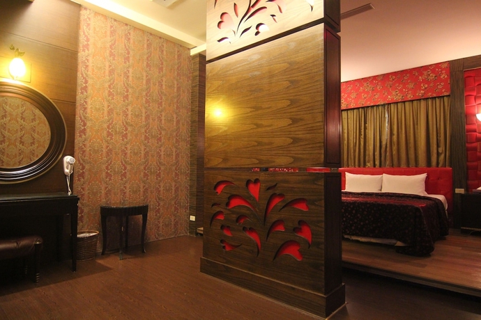Imagen de la habitación del Hotel Romantic Code Motel. Foto 15