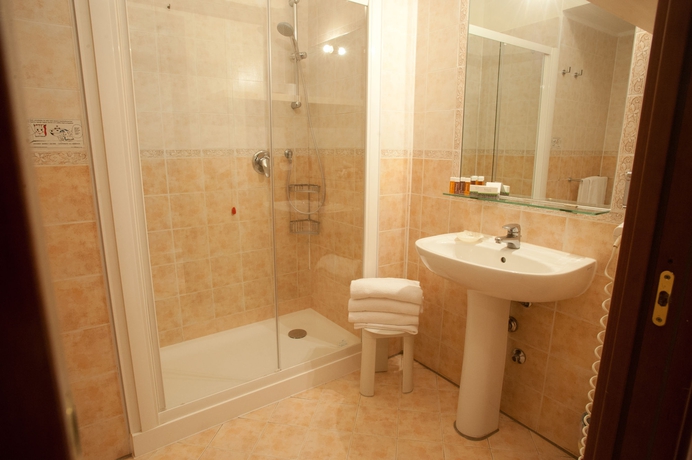 Imagen de la habitación del Hotel Romantic. Foto 5