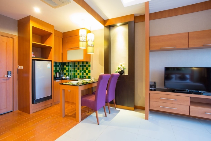 Imagen de la habitación del Hotel Romantic Khonkaen. Foto 5