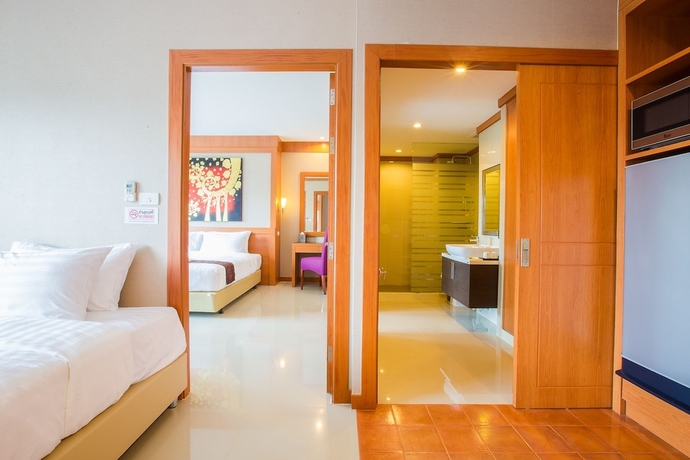 Imagen de la habitación del Hotel Romantic Khonkaen. Foto 13