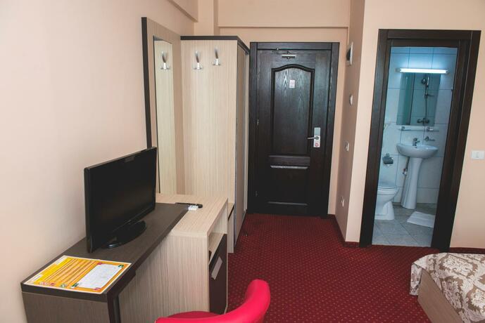 Imagen general del Hotel Romantic, MAMAIA. Foto 16