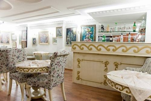 Imagen general del Hotel Romantic Mansion. Foto 9