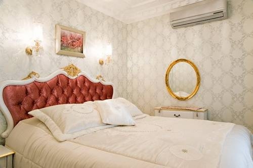 Imagen general del Hotel Romantic Mansion. Foto 13