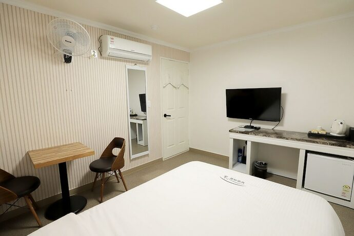 Imagen general del Hotel Romantic Trip. Foto 4
