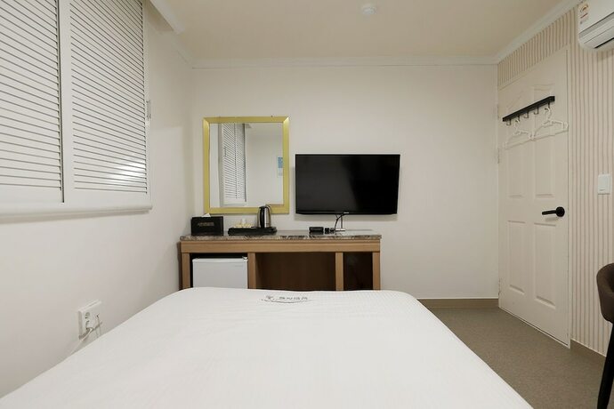 Imagen de la habitación del Hotel Romantic Trip. Foto 18