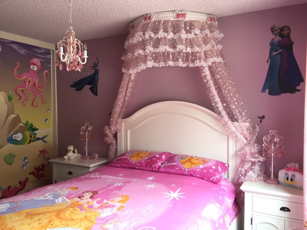 Imagen general del Hotel Romantic and Luxury Disney Villa. Foto 1