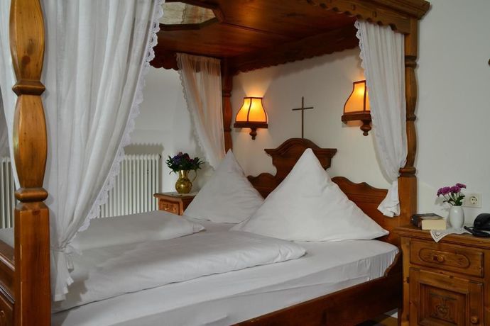 Imagen de los interiores del Hotel Romantica Blauer Hecht. Foto 13