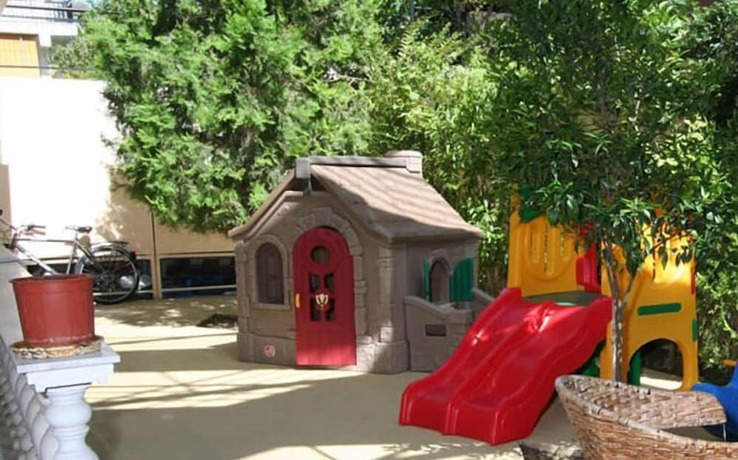 Imagen de los exteriores del Hotel Romantica, Loutra Edipsou. Foto 16