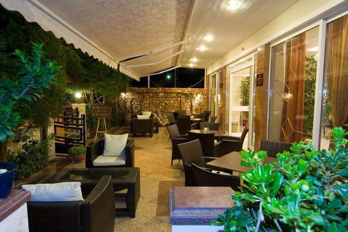 Imagen del bar/restaurante del Hotel Romantica, Loutra Edipsou. Foto 5