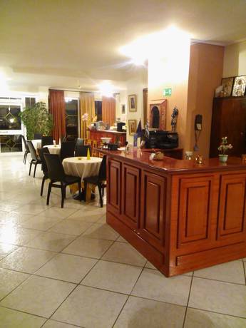 Imagen del bar/restaurante del Hotel Romantica, Loutra Edipsou. Foto 7