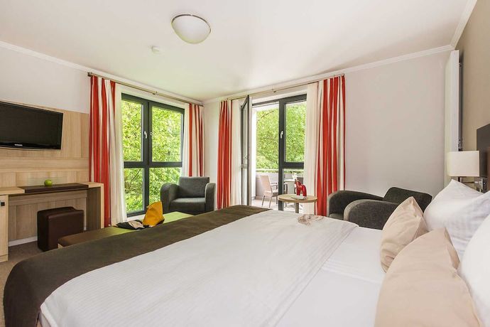 Imagen de la habitación del Hotel Romantik Ahrenberg. Foto 9