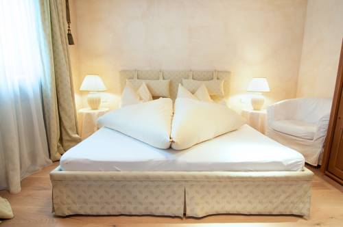 Imagen de la habitación del Hotel Romantik Alpenblick Ferienschl&ouml;ssl. Foto 6