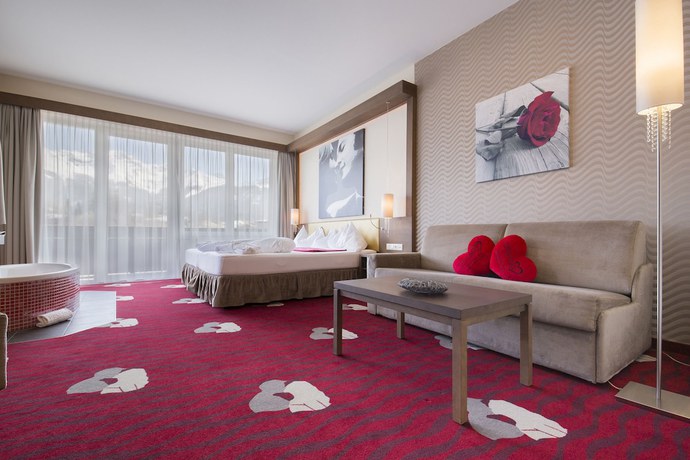 Imagen de la habitación del Hotel Romantik And Spa Alpen-herz. Foto 12