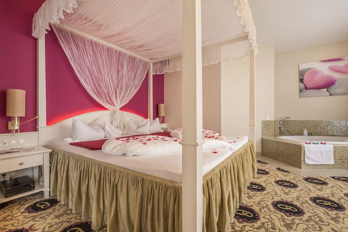 Imagen de la habitación del Hotel Romantik And Spa Alpen-herz. Foto 14