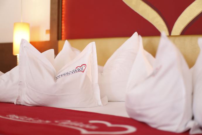 Imagen de la habitación del Hotel Romantik And Spa Alpen-herz. Foto 16