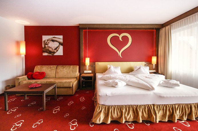 Imagen de la habitación del Hotel Romantik And Spa Alpen-herz. Foto 19