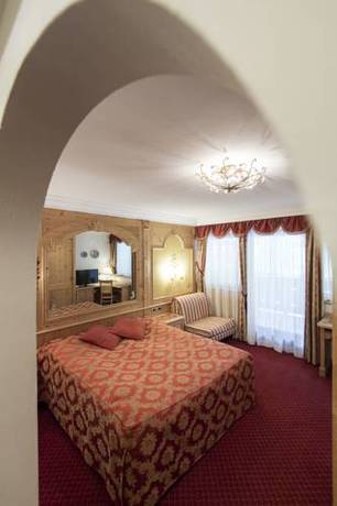 Imagen de la habitación del Hotel Romantik Arthotel Cappella. Foto 3