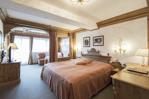 Imagen de la habitación del Hotel Romantik Arthotel Cappella. Foto 12