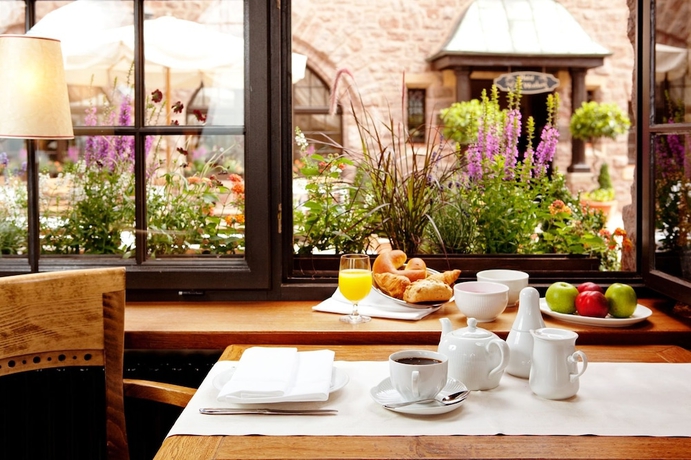 Imagen del bar/restaurante del Hotel Romantik Auf Der Wartburg. Foto 4