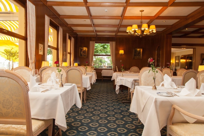 Imagen del bar/restaurante del Hotel Romantik Beau Rivage. Foto 2