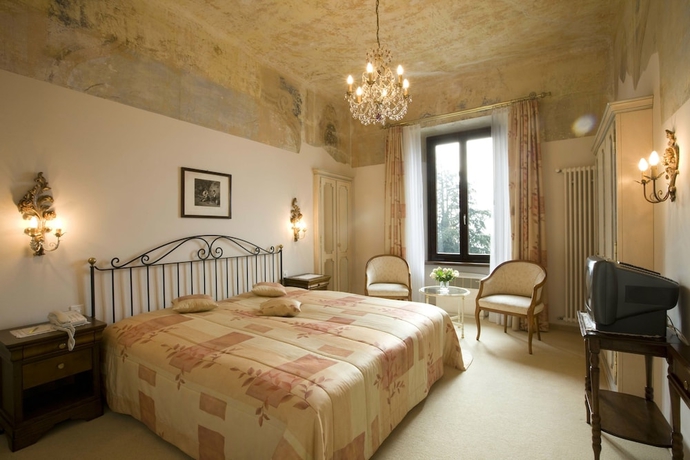 Imagen de la habitación del Hotel Romantik Castello Seeschloss. Foto 7