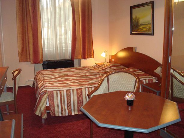 Imagen del bar/restaurante del Hotel Romantik. Foto 5