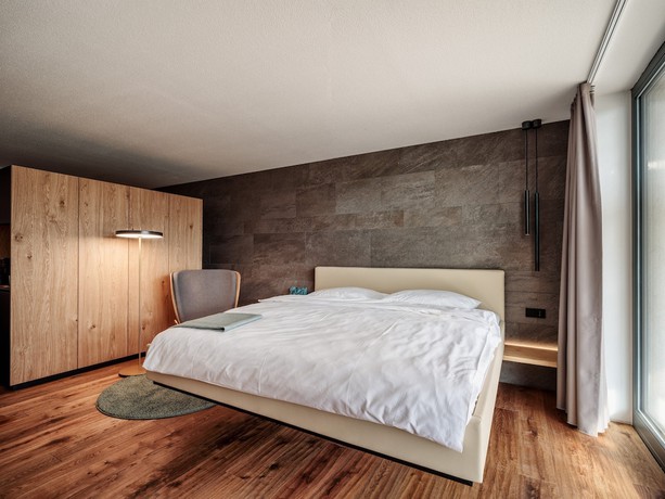 Imagen de la habitación del Hotel Romantik Hirschen. Foto 3