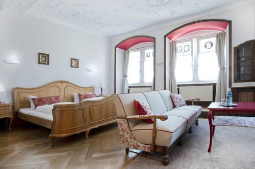 Imagen de la habitación del Hotel Romantik Hotel Barbarossa. Foto 10