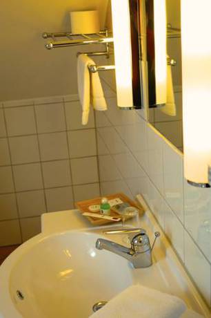 Imagen de la habitación del Hotel Romantik Hotel Villa Sayn. Foto 14