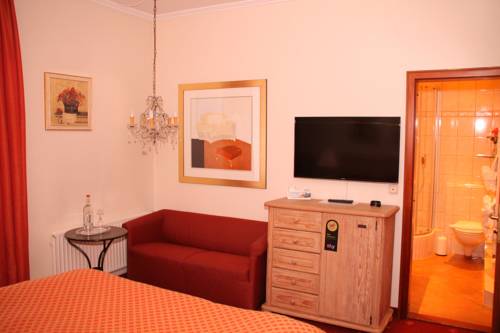 Imagen general del Hotel Romantik Im Villa Röhl. Foto 1