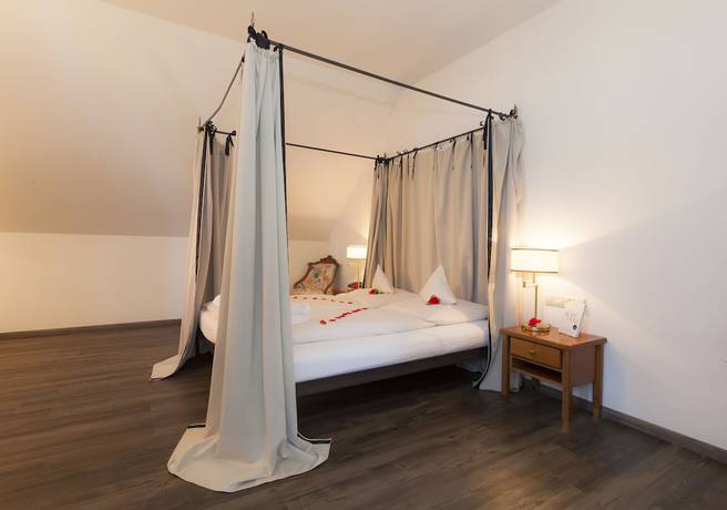 Imagen de la habitación del Hotel Romantik Johanniter-Kreuz. Foto 8