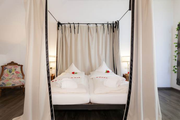 Imagen de la habitación del Hotel Romantik Johanniter-Kreuz. Foto 10