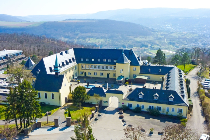 Imagen de los exteriores del Hotel Romantik Klostergut Jakobsberg. Foto 8
